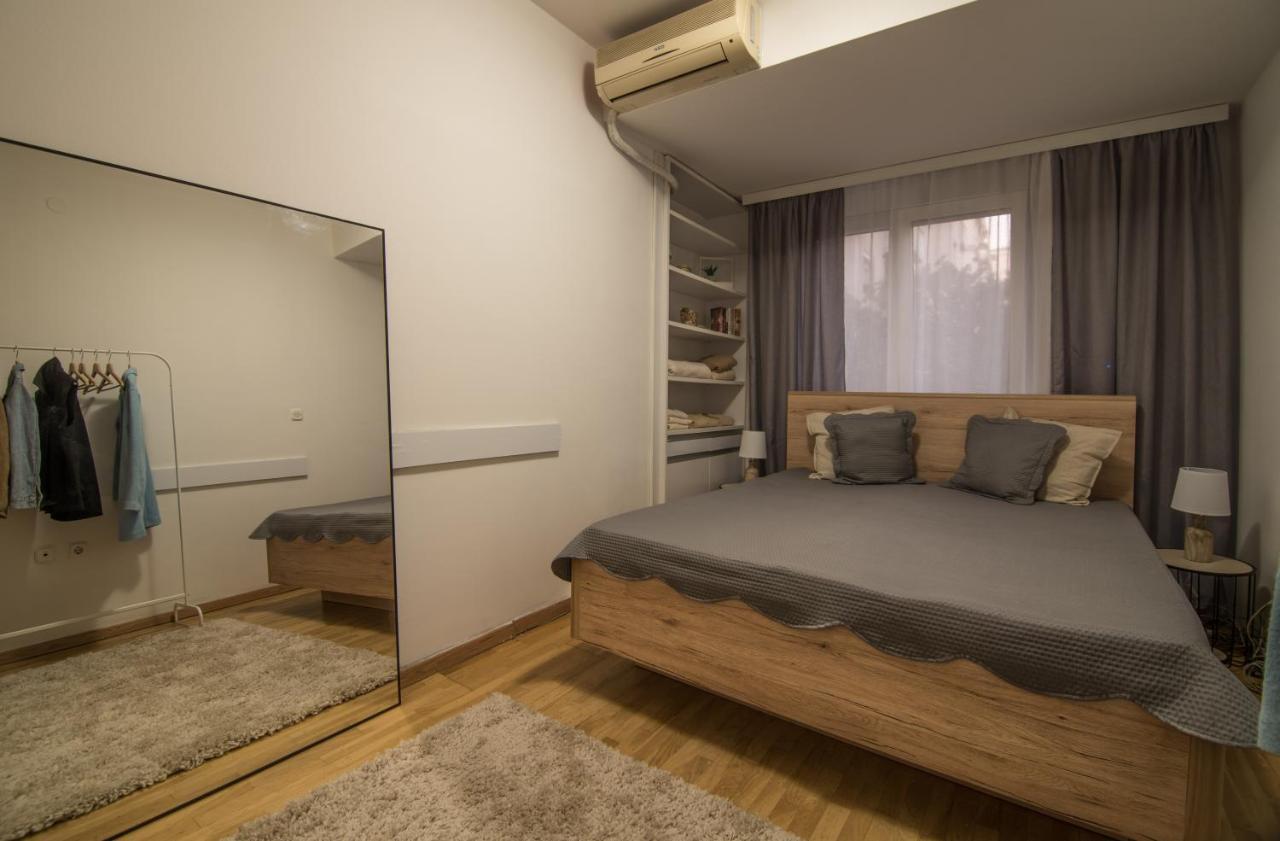 M Place Szkopje Kültér fotó